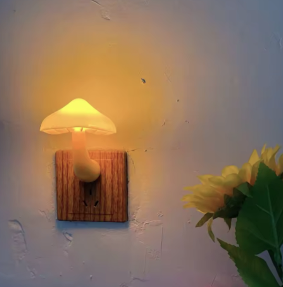 Tcherchi Sevimli Mantar LED Başucu Tak-Çalıştır Gece Lambası