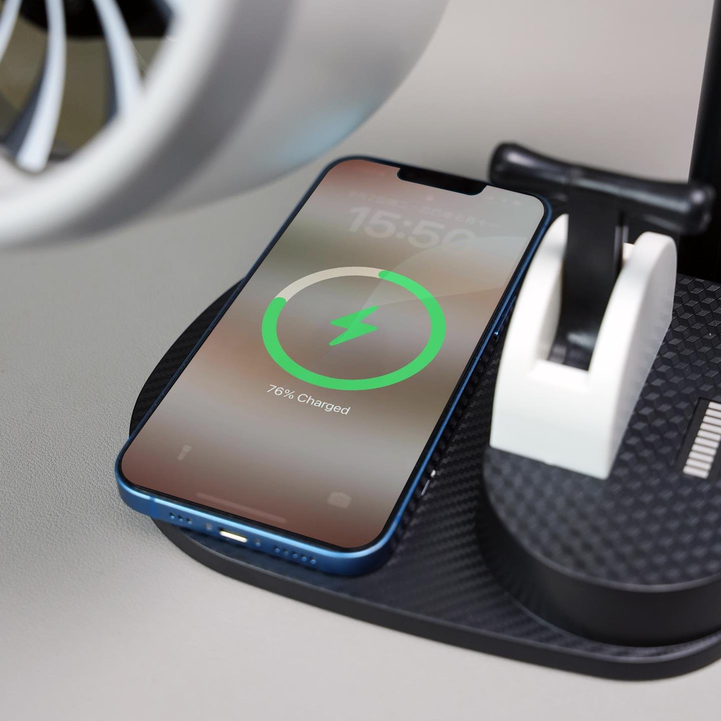 Tcherchi Yeni Masaüstü JetFan – Kablosuz Şarj, Serinletici Fan ve Nemlendirici Bir Arada