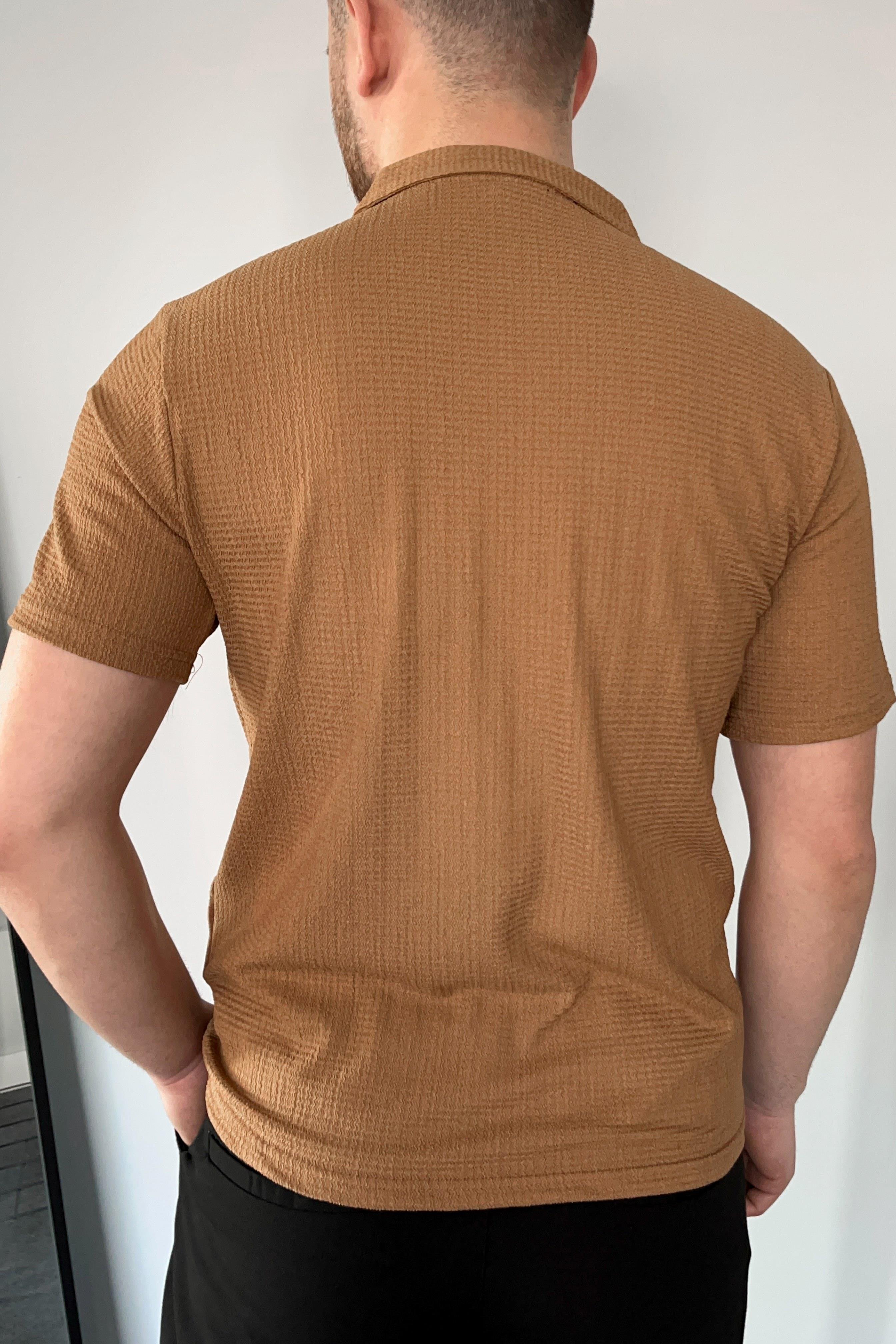 T-SHİRTKahve Fermuarlı Polo Yaka Ottoman Kumaş Tshirt | VİP LOKAL1306-KahveKahve Fermuarlı Polo Yaka Ottoman Kumaş Tshirt