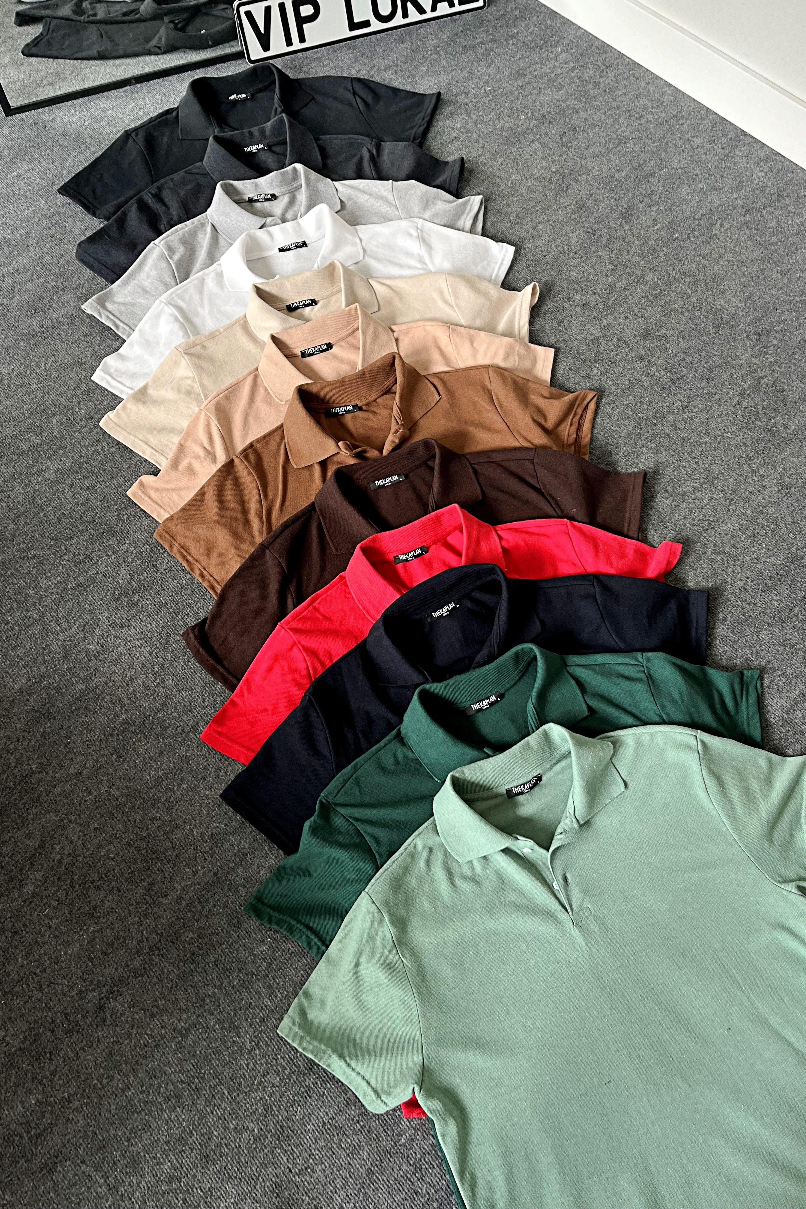 T-SHİRTKrem Polo Yaka Düz Lacos Tshirt | VİP LOKAL1322-KremKrem Polo Yaka Düz Lacos Tshirt