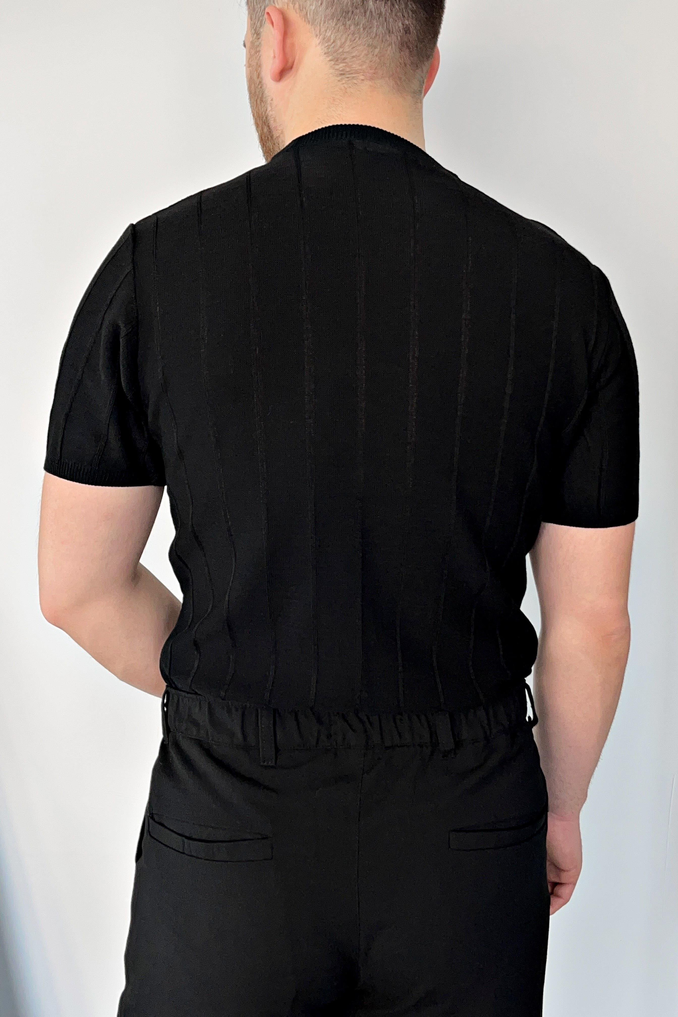 T-SHİRTSiyah Örme Triko Tshirt | VİP LOKAL1295-SiyahSiyah Örme Triko Tshirt