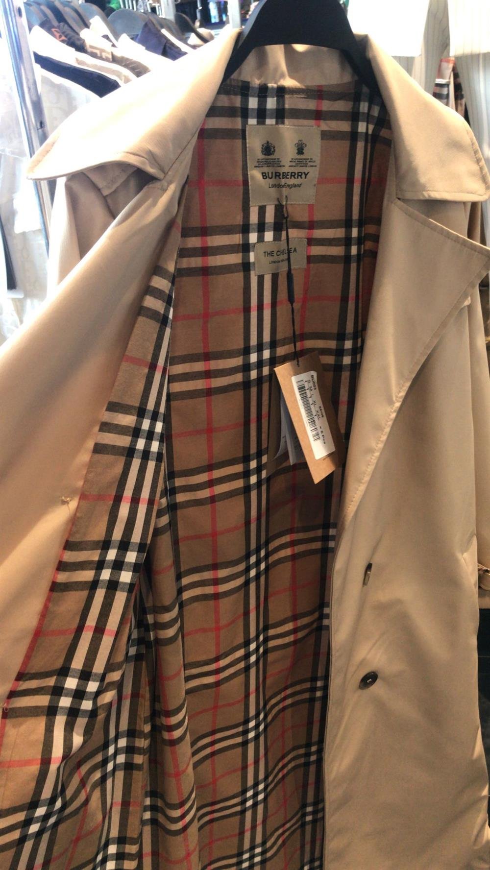 Burbrry bej trençkot
