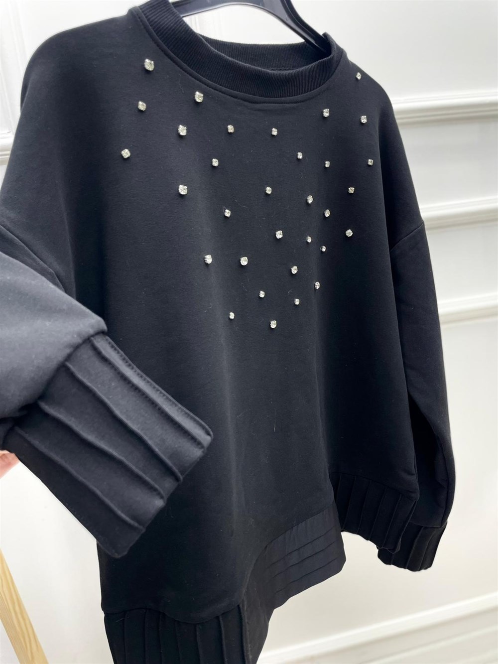 İPKYOL TAŞLI SWEATSHİRT 