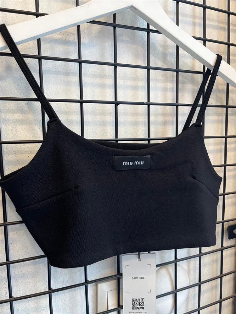 miu crop top