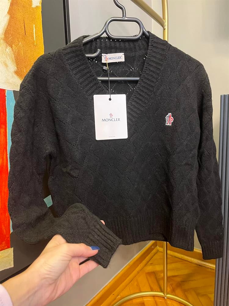 moncler siyah kazak