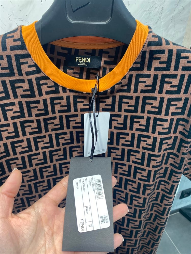 Orjinal marka tshirt 