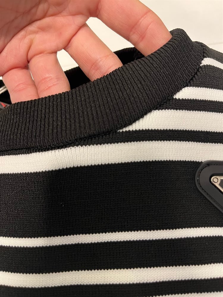 Prada siyah çizgili triko