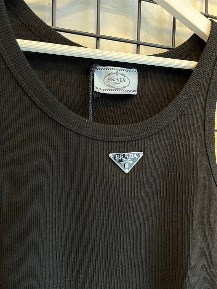 PRADA SİYAH CROP TOP