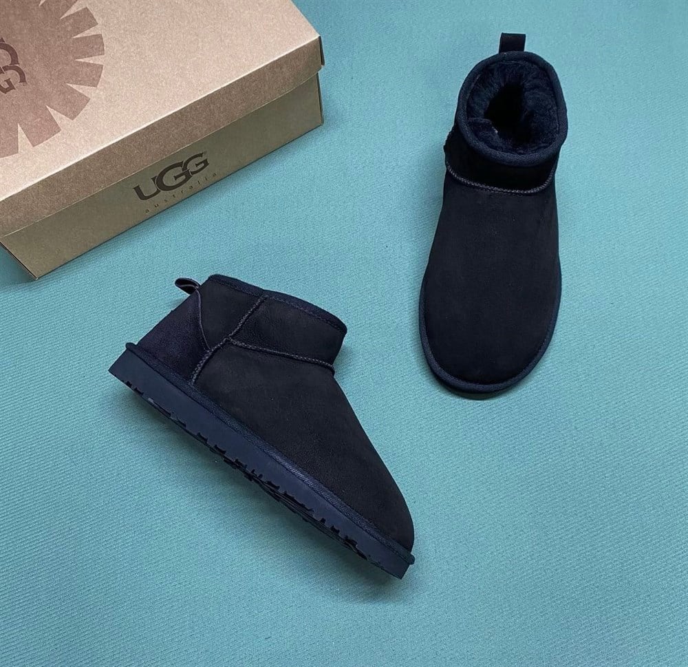 SİYAH KISA UGG