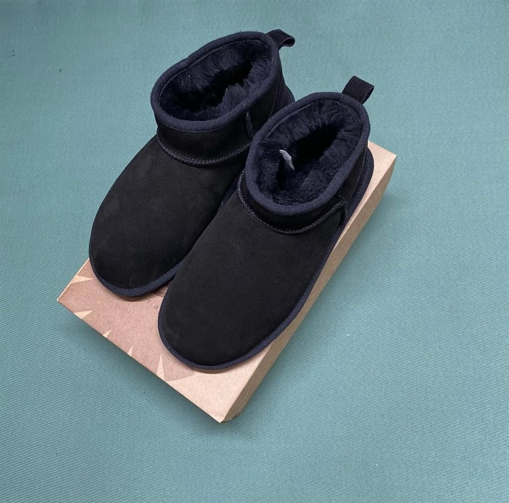 SİYAH KISA UGG