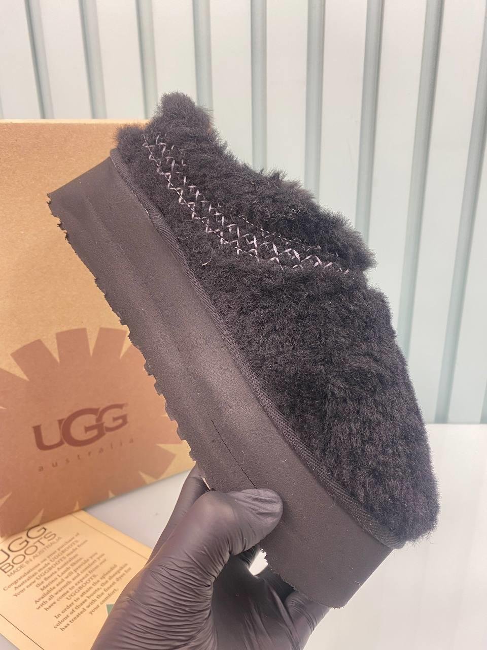 UGG KABARIK TAZZ SİYAH