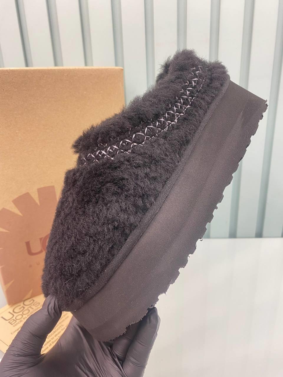 UGG KABARIK TAZZ SİYAH