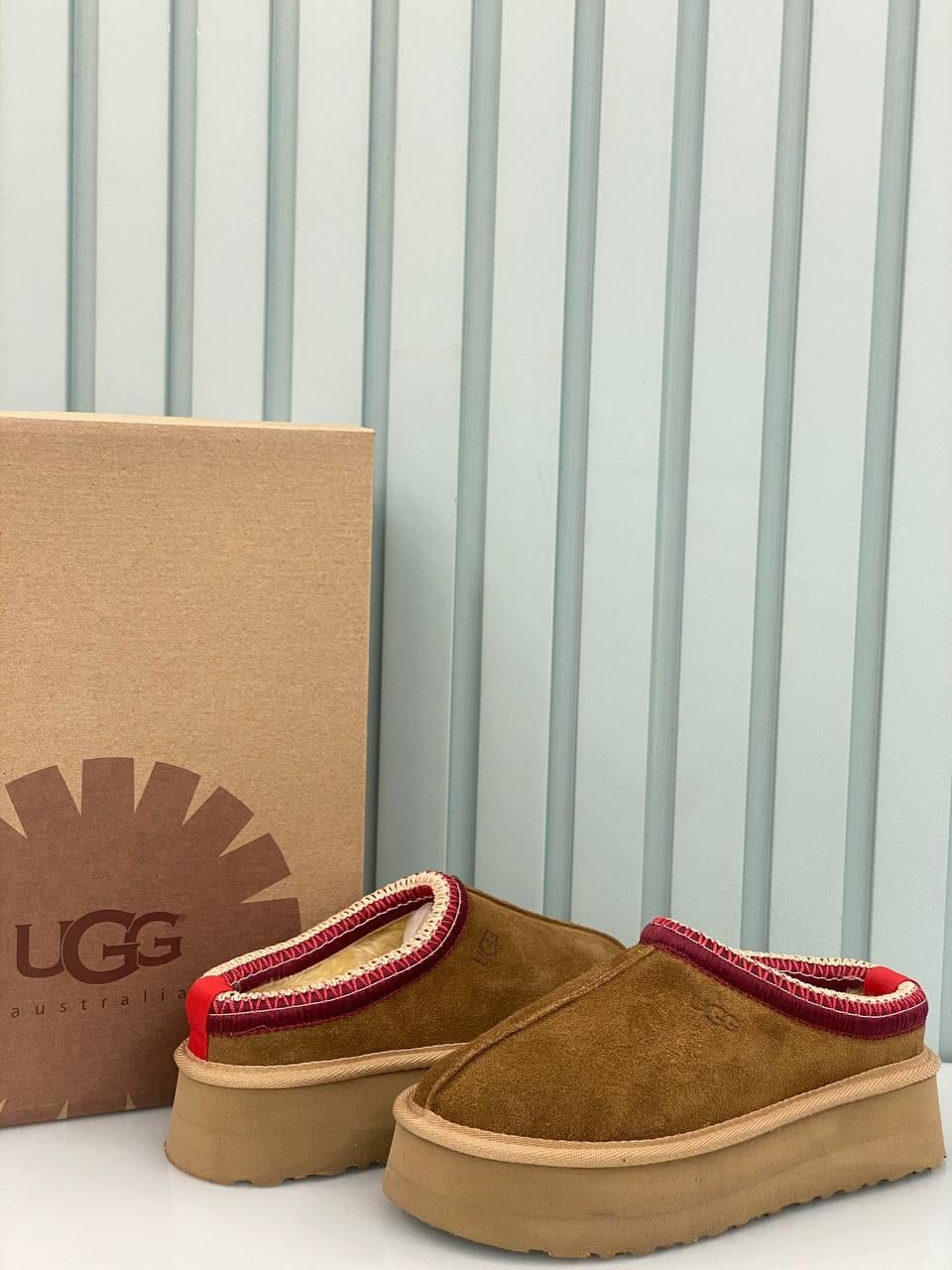 UGG TAZZ BEJ