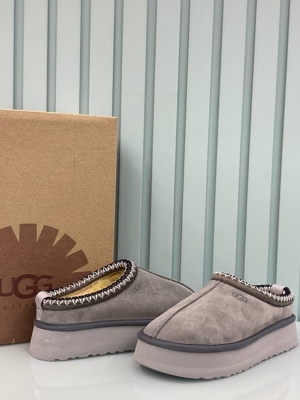 UGG TAZZ GRİ