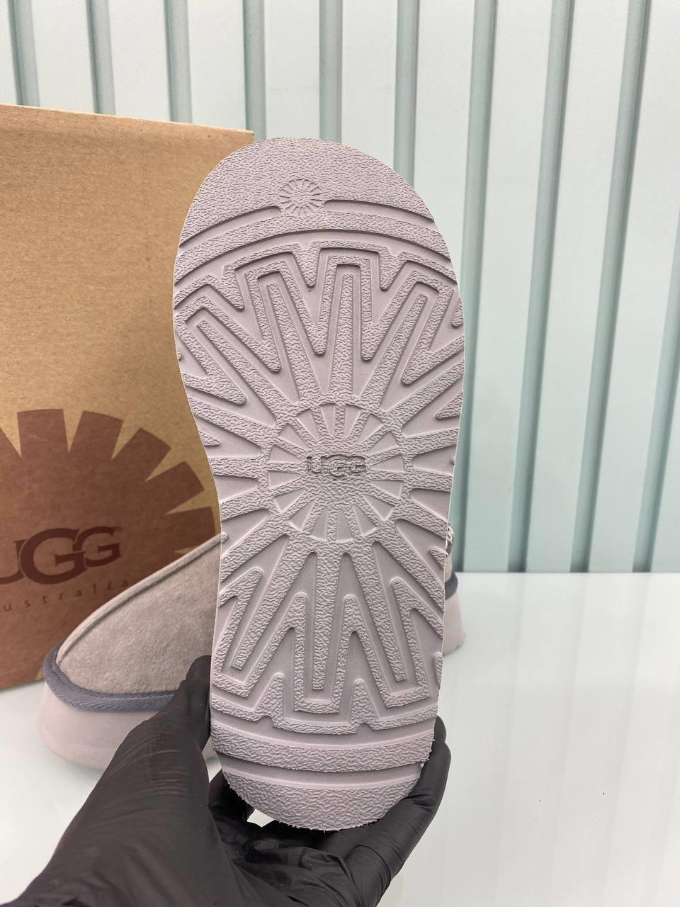 UGG TAZZ GRİ