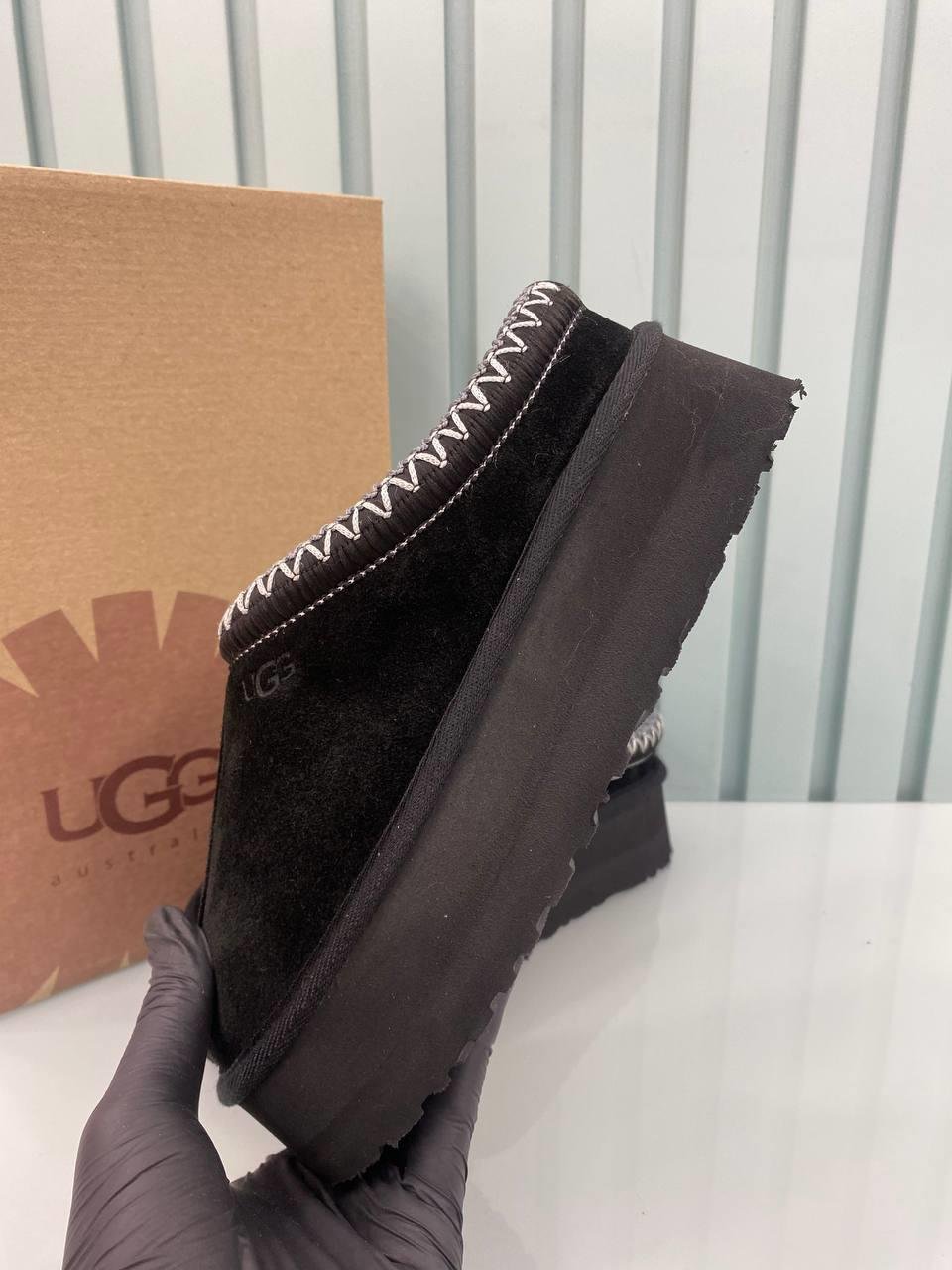 UGG TAZZ SİYAH 