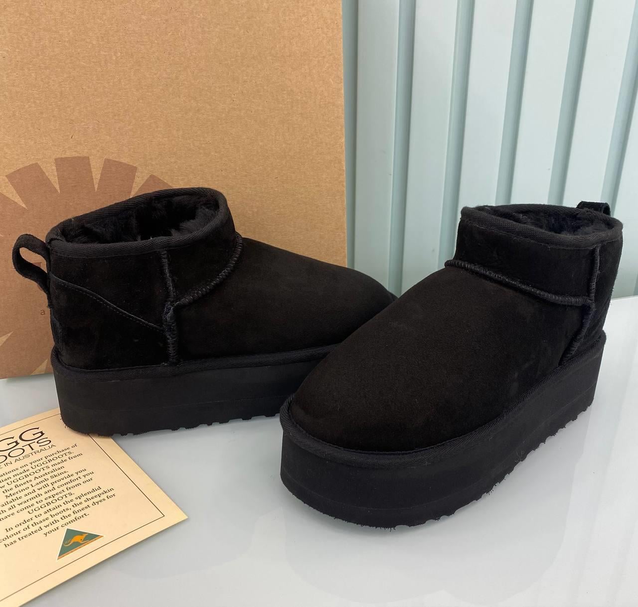 UGG ULTRA MİNİ PLATFORM SİYAH 