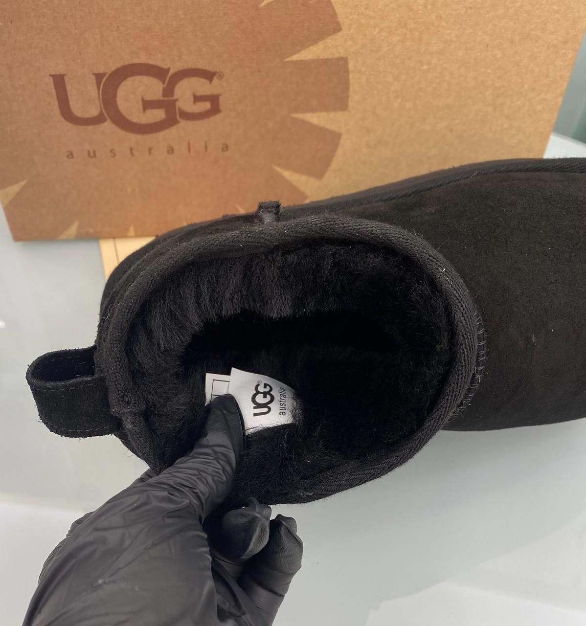 UGG ULTRA MİNİ PLATFORM SİYAH 