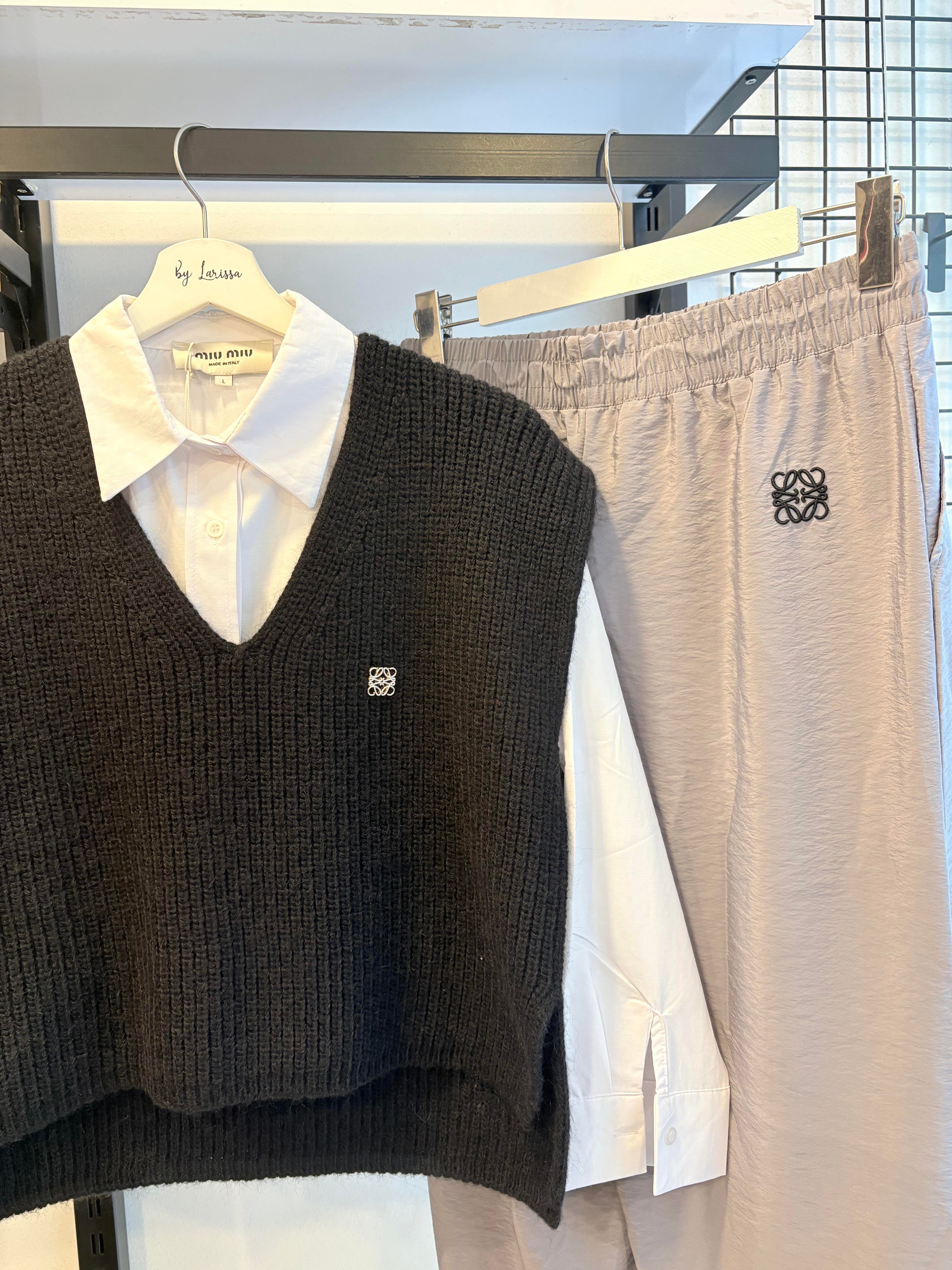 YENİ SEZON LOEWE SİYAH YELEK