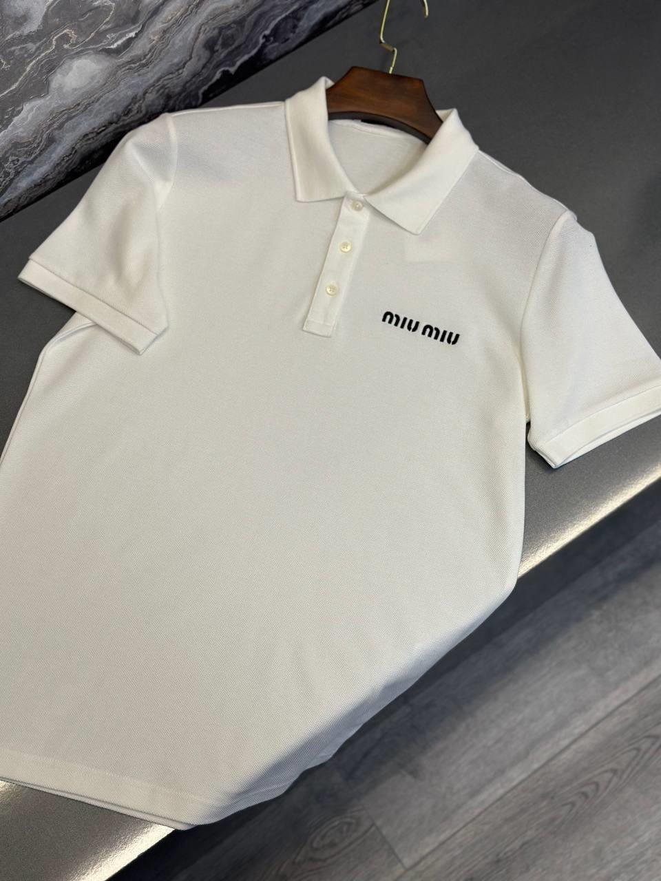 YENİ SEZON MİU MİU POLO YAKA BEYAZ TSHİRT