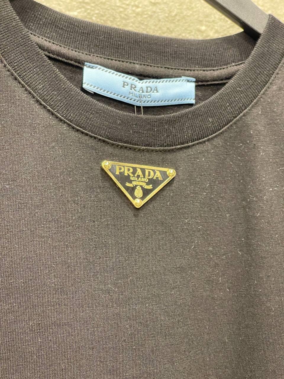 YENİ SEZON PRADA SİYAH TSHİRT 
