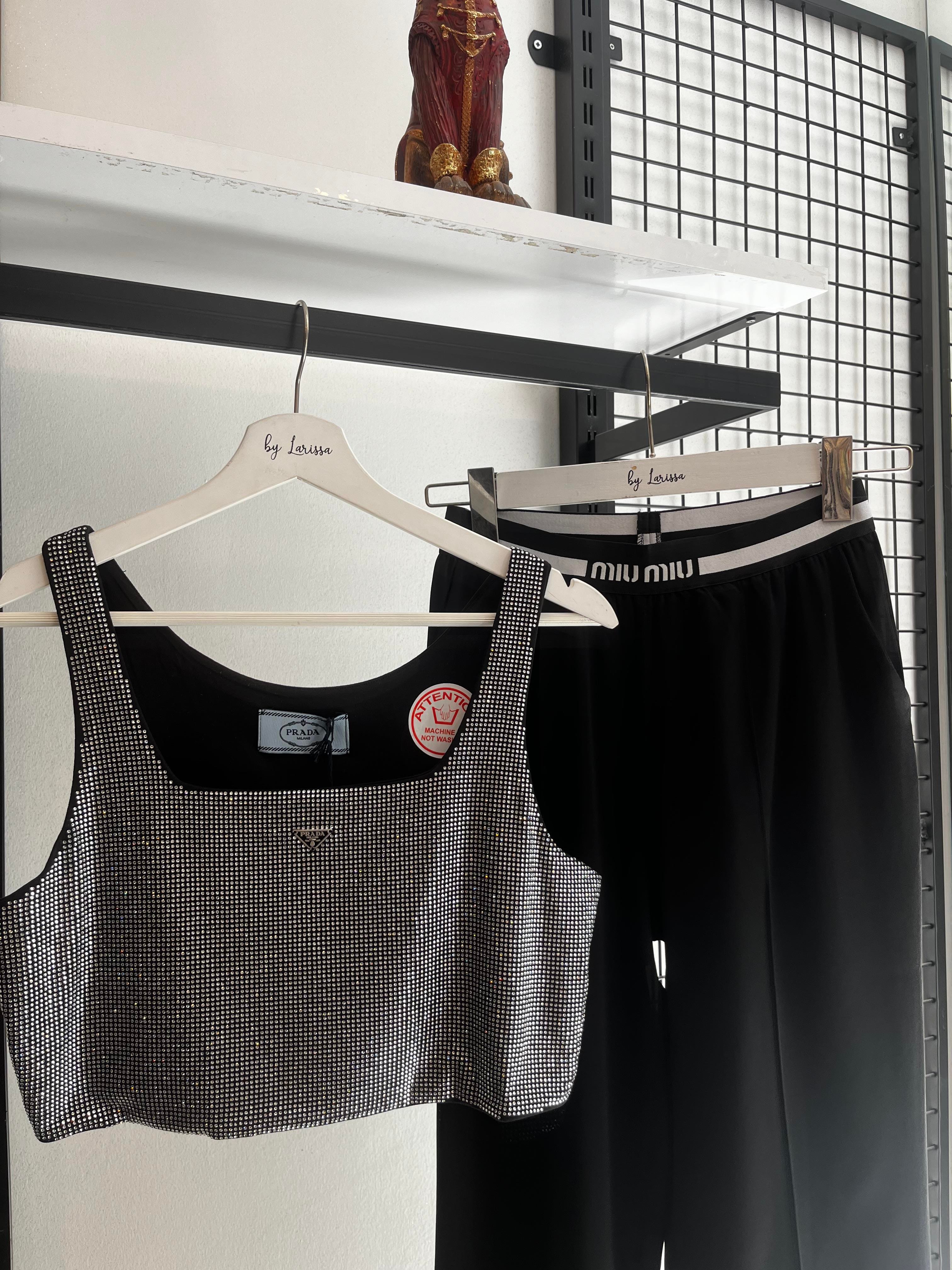YENİ SEZON PRADA TAŞLI CROP TOP
