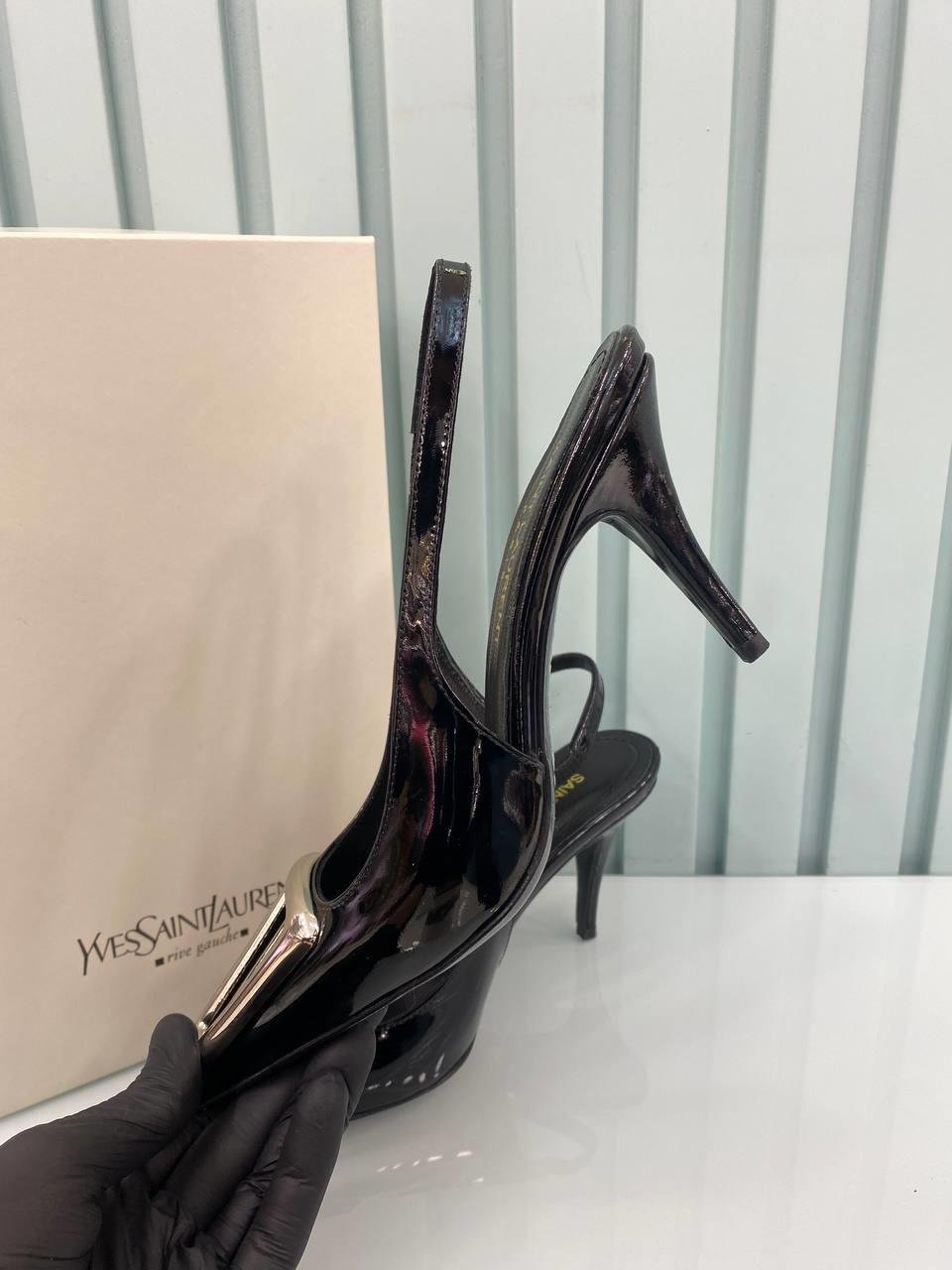 YSL SİYAH TOPUKLU AYAKKABI