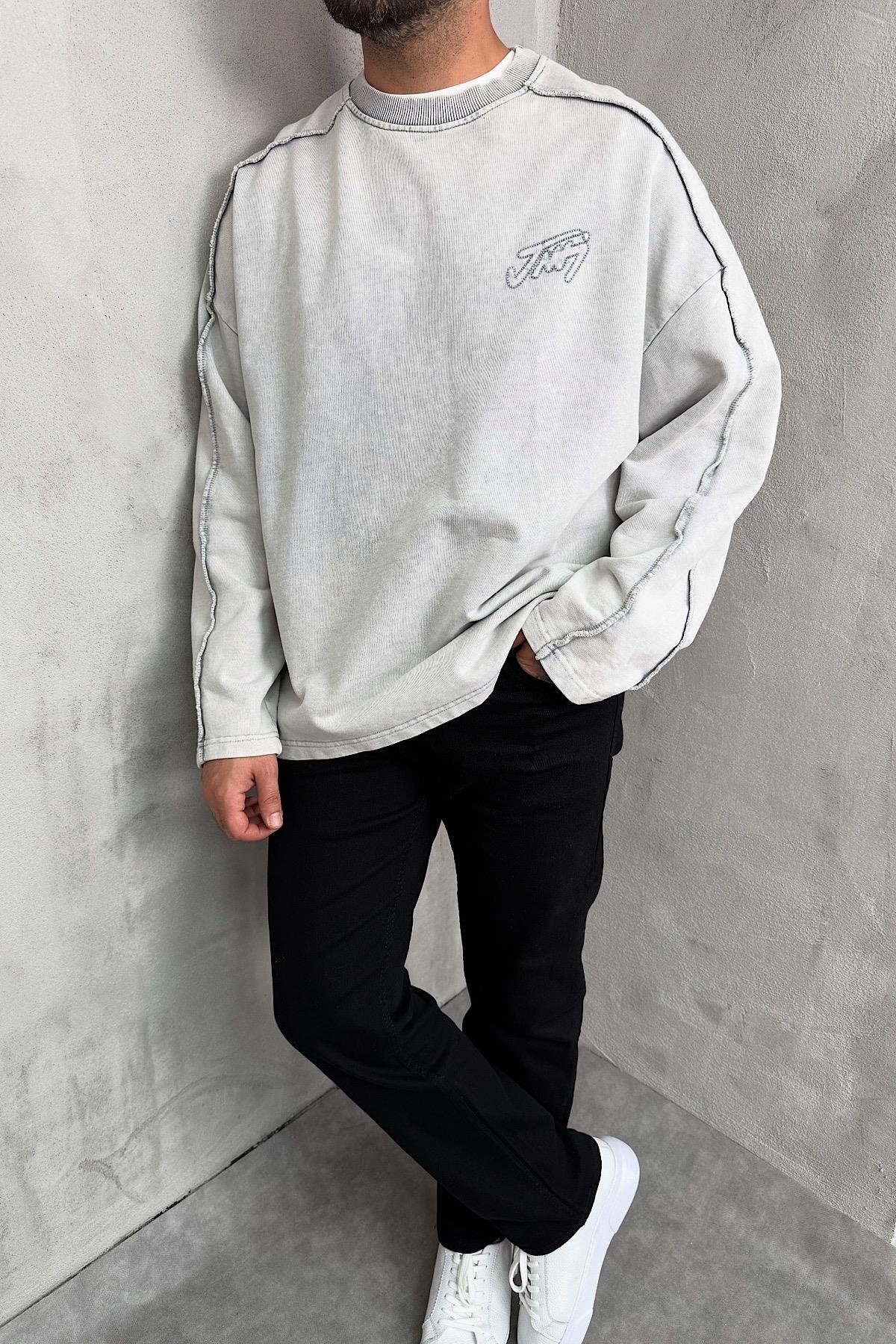 Açık Gri Basklı Oversize Sweatshirt