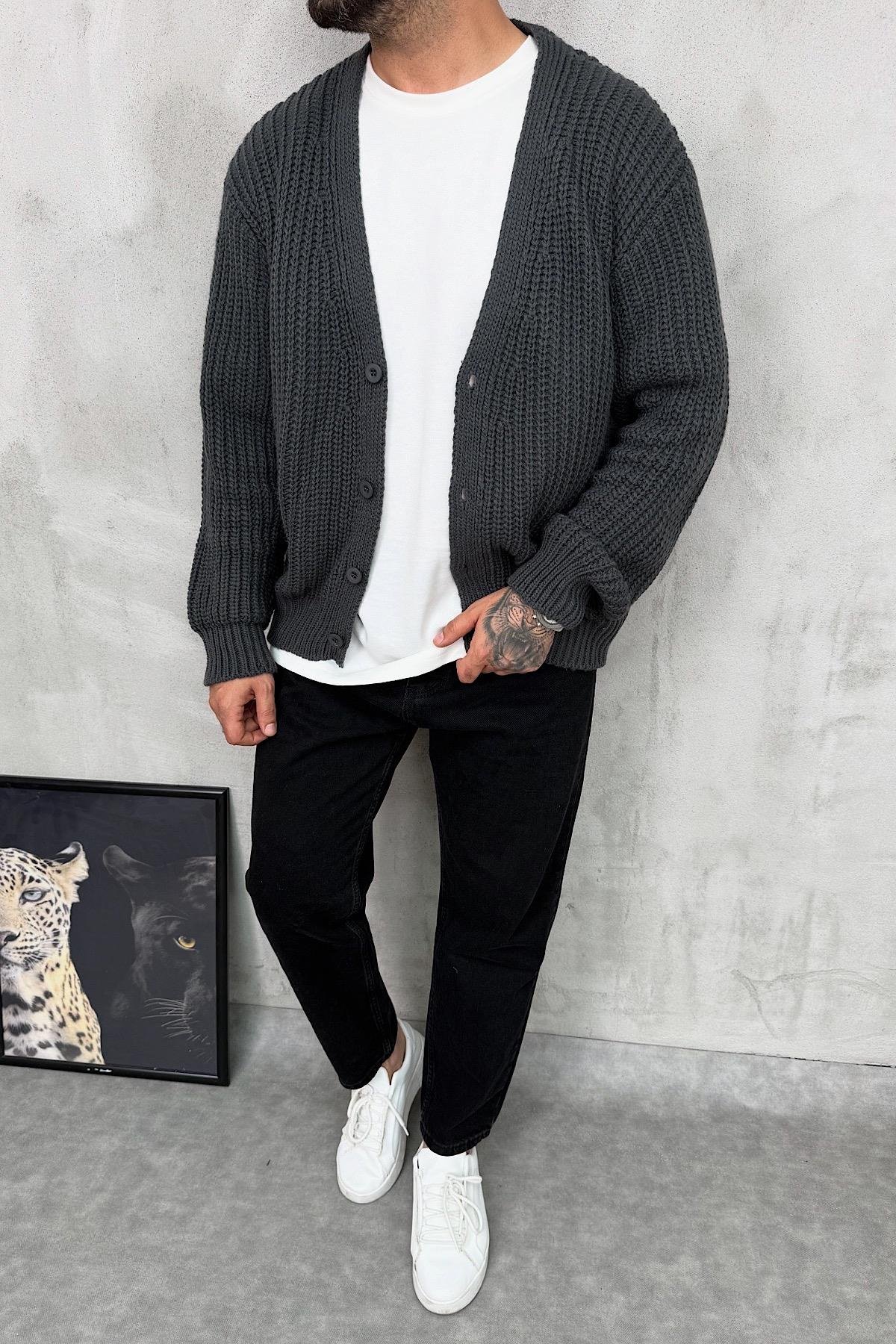 Antrasit Düğmeli Örgü Hırka