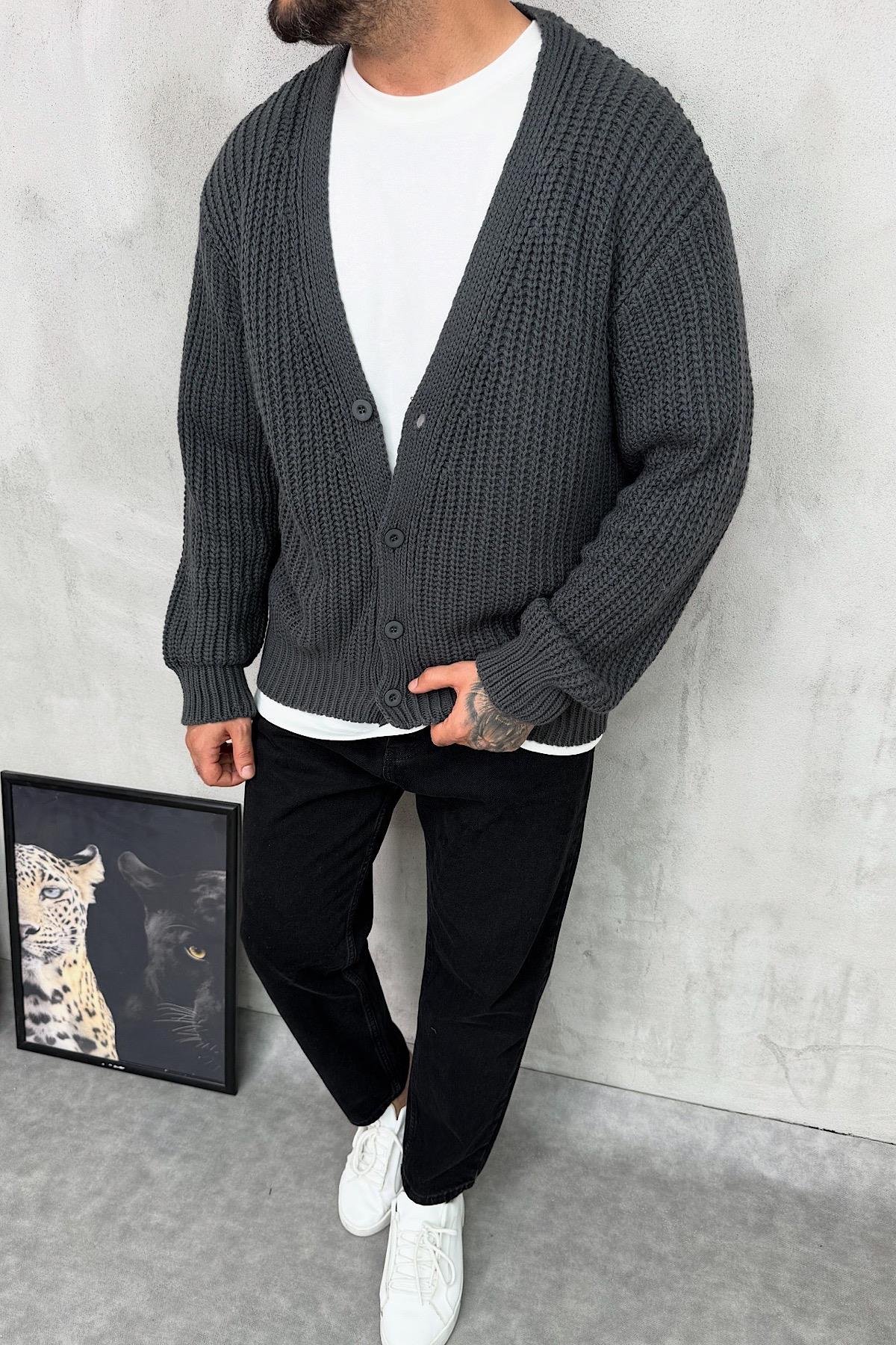 Antrasit Düğmeli Örgü Hırka