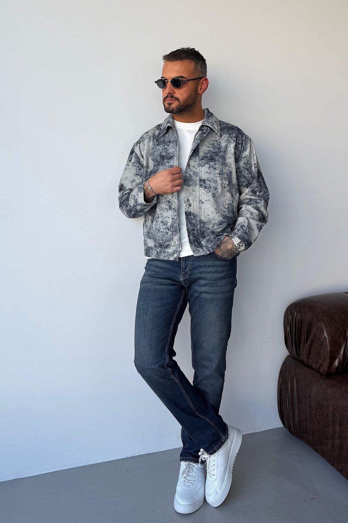 Asit Yıkamalı Çift Cepli Denim Ceket