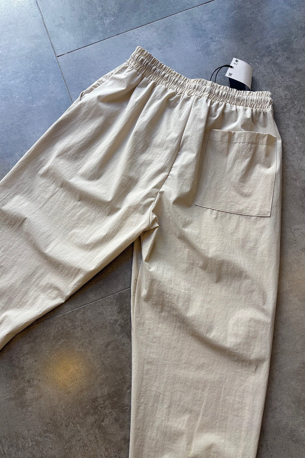 Bej Boyfriend Paraşüt Kumaş Pantolon 