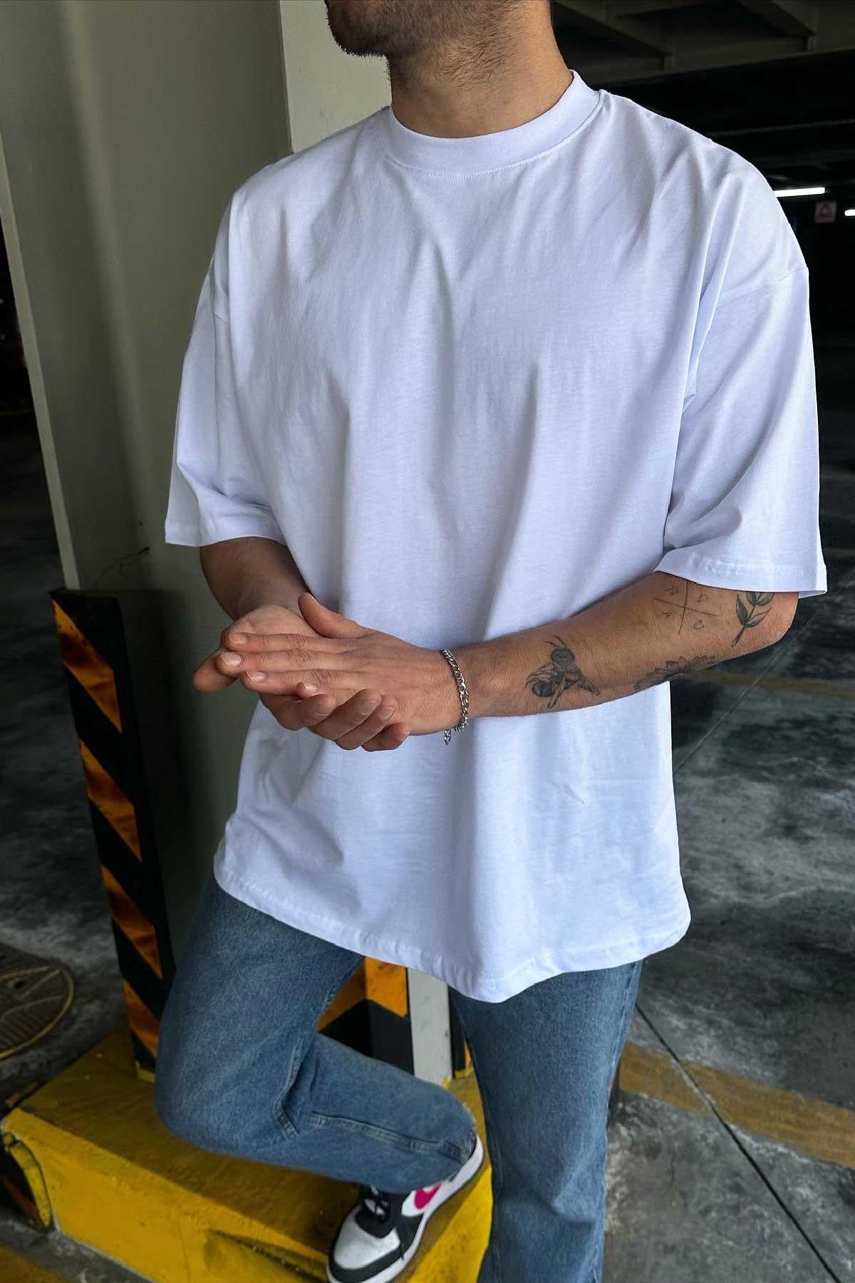 Beyaz Basic T-Shirt
