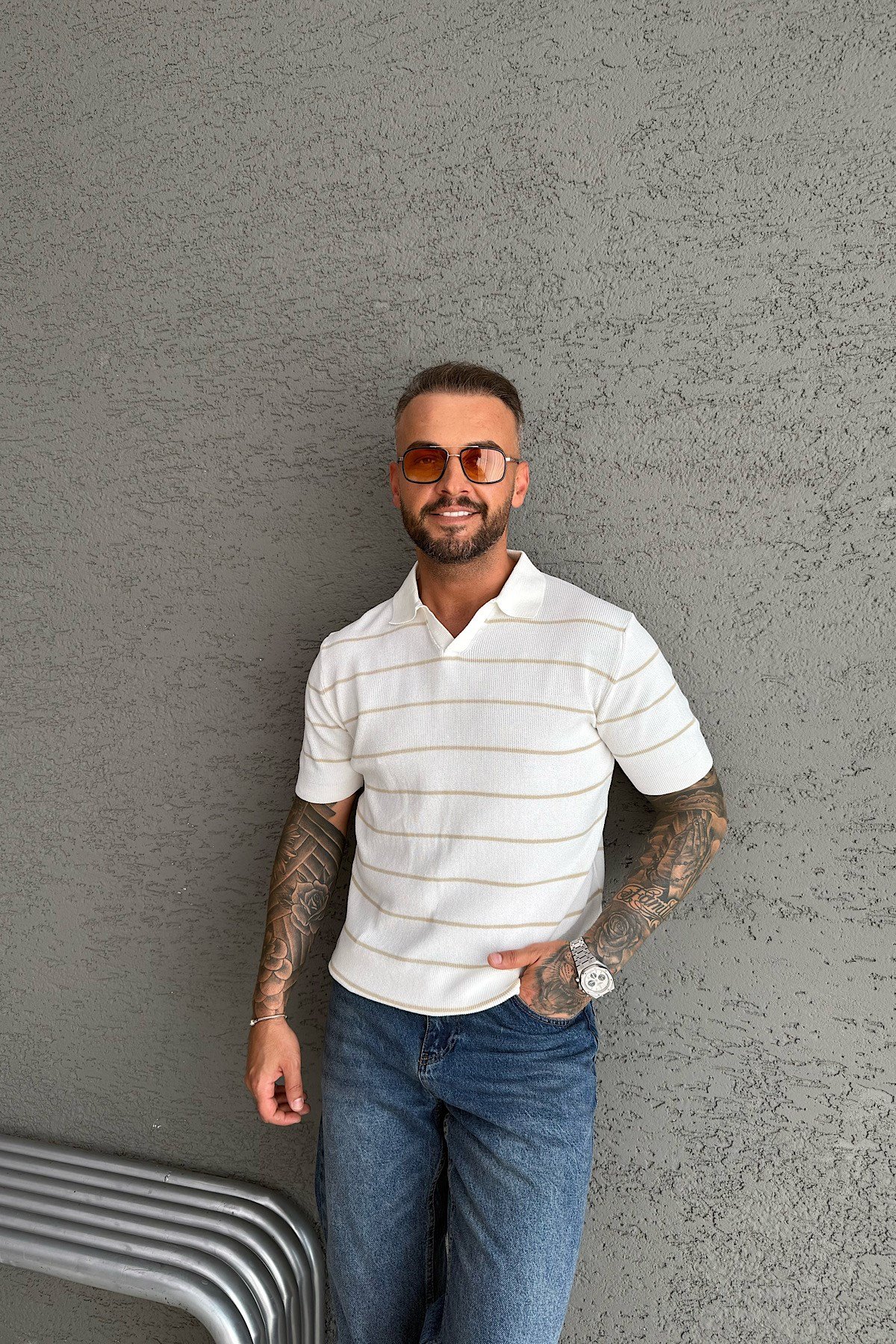 Beyaz Çizgili Polo Yaka Triko T-Shirt