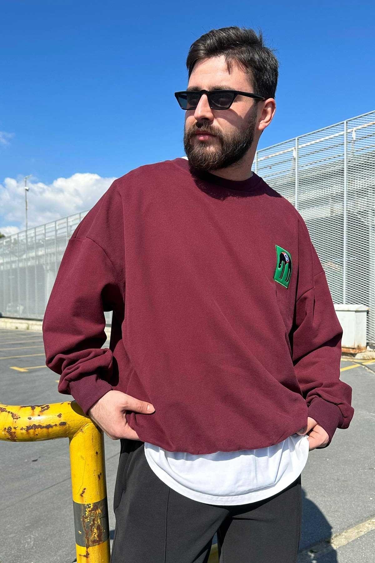 Bordo Ufak Baskılı Swaetshirt