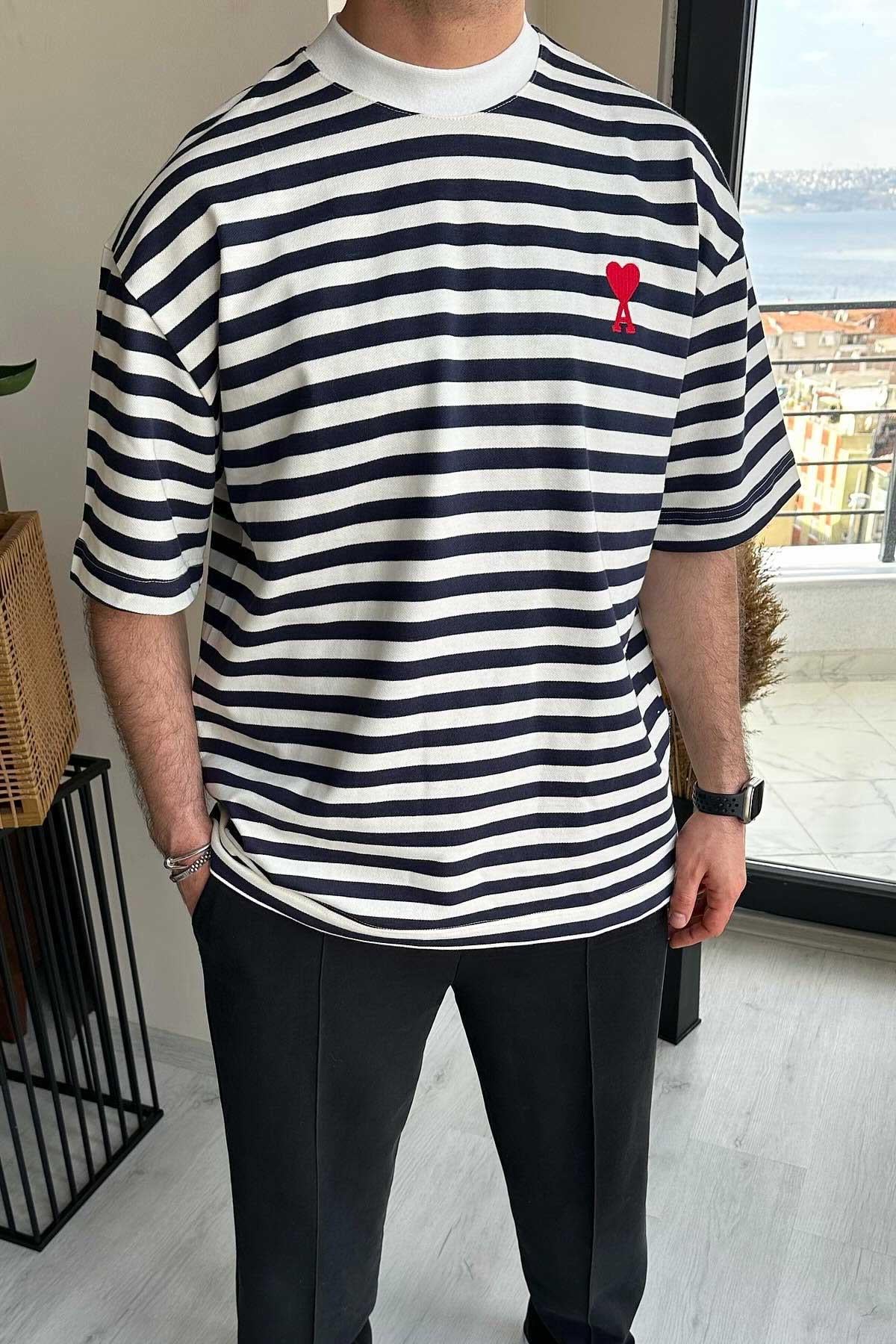 Çizgili Tok Kumaş Oversize T-Shirt
