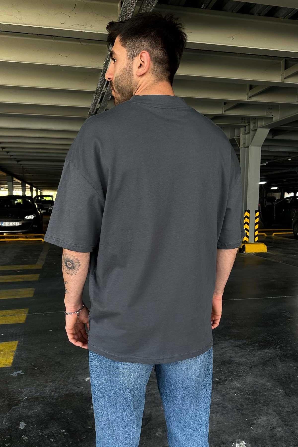Gri Baskılı T-Shirt