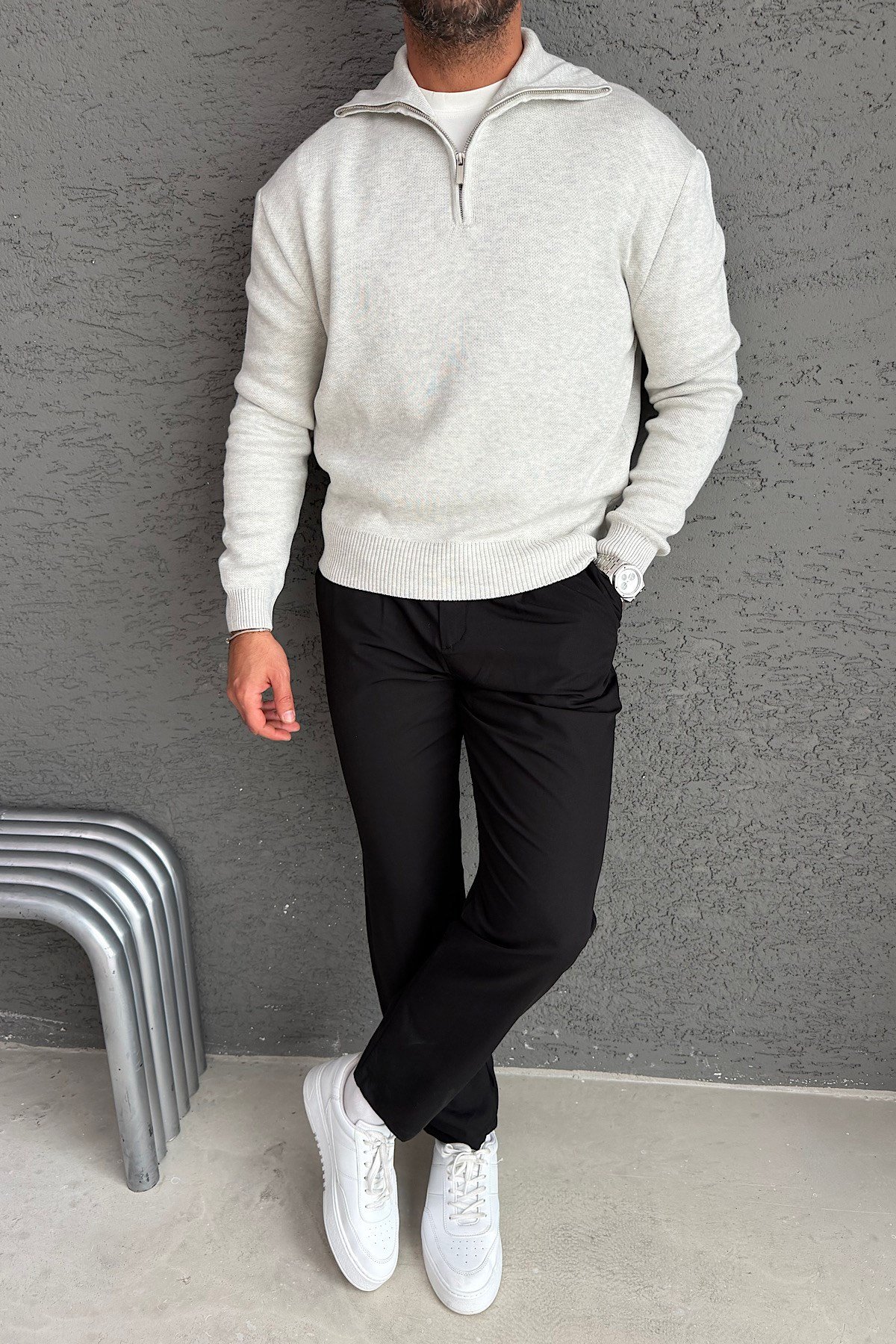 Gri Yarım Fermuarlı Basic Sweatshirt