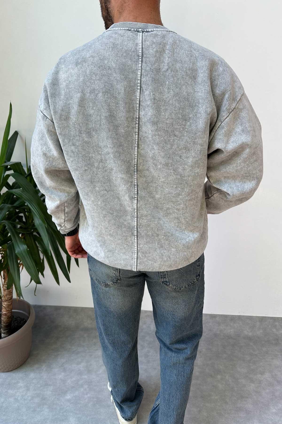 Gri Yıkamalı Sweatshirt