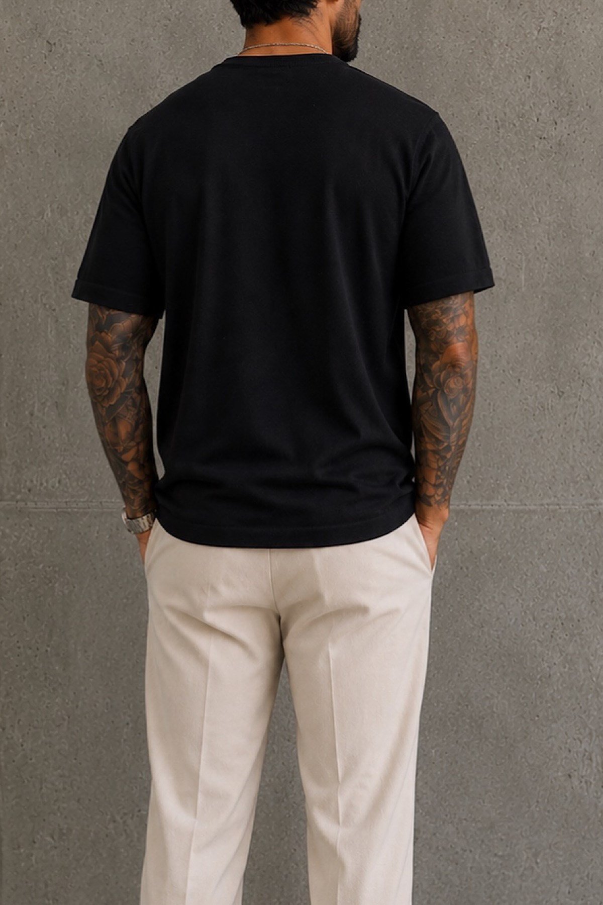 İnce Siyah Triko T-Shirt