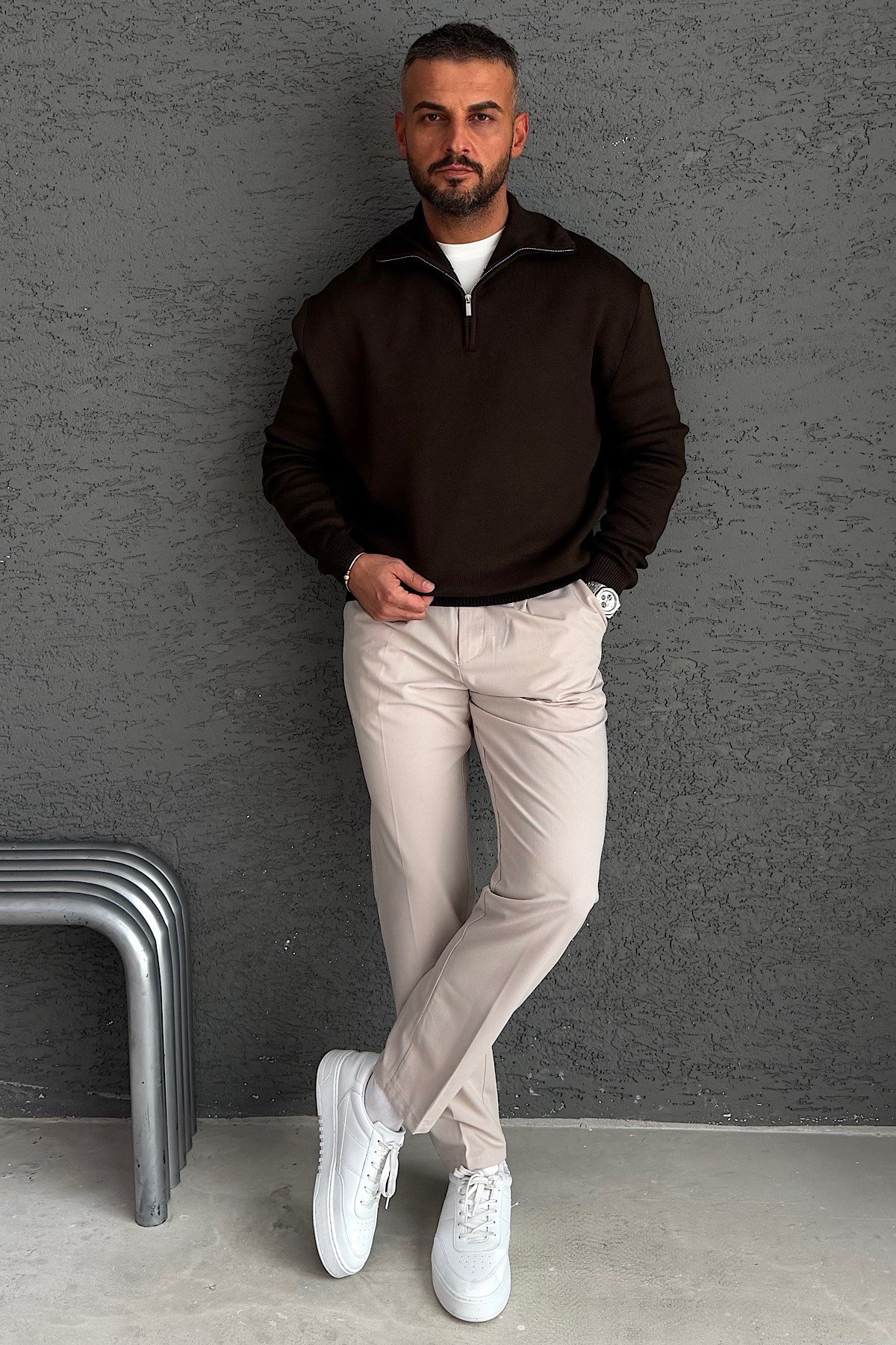 Kahverengi Yarım Fermuarlı Basic Sweatshirt