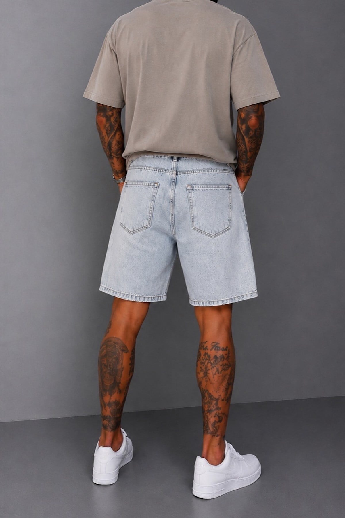 Kar Yıkama Denim Şort