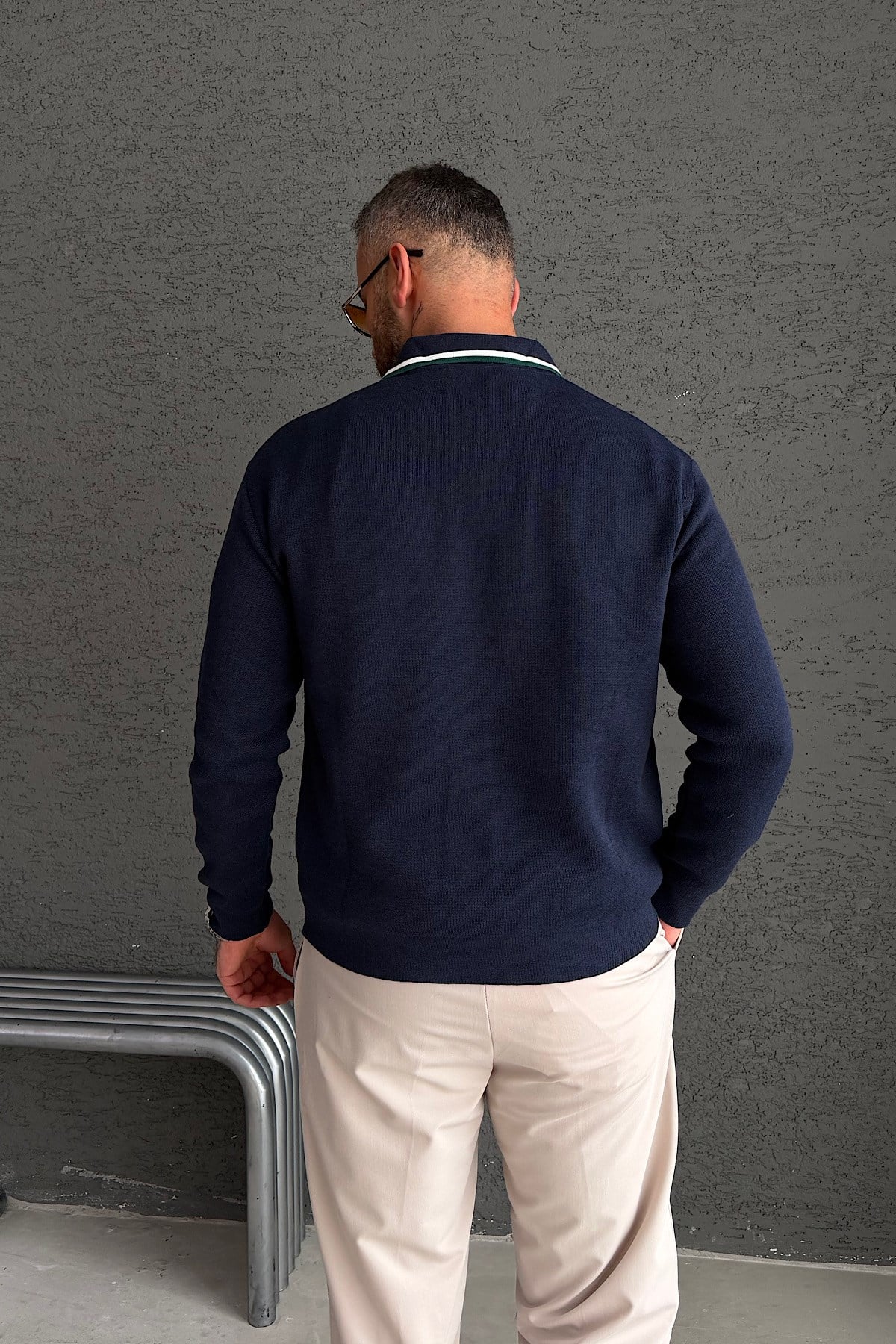 Lacivert Nakış Yazı Detaylı Sweatshirt