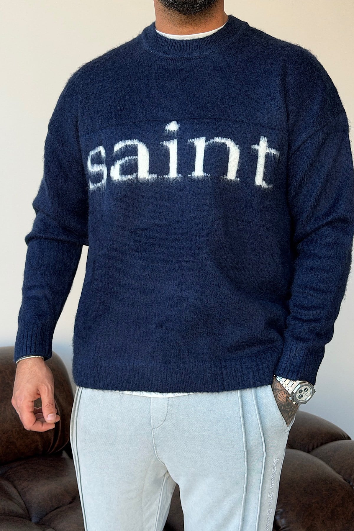 Lacivert Saint Yazılı Tüylü Kazak