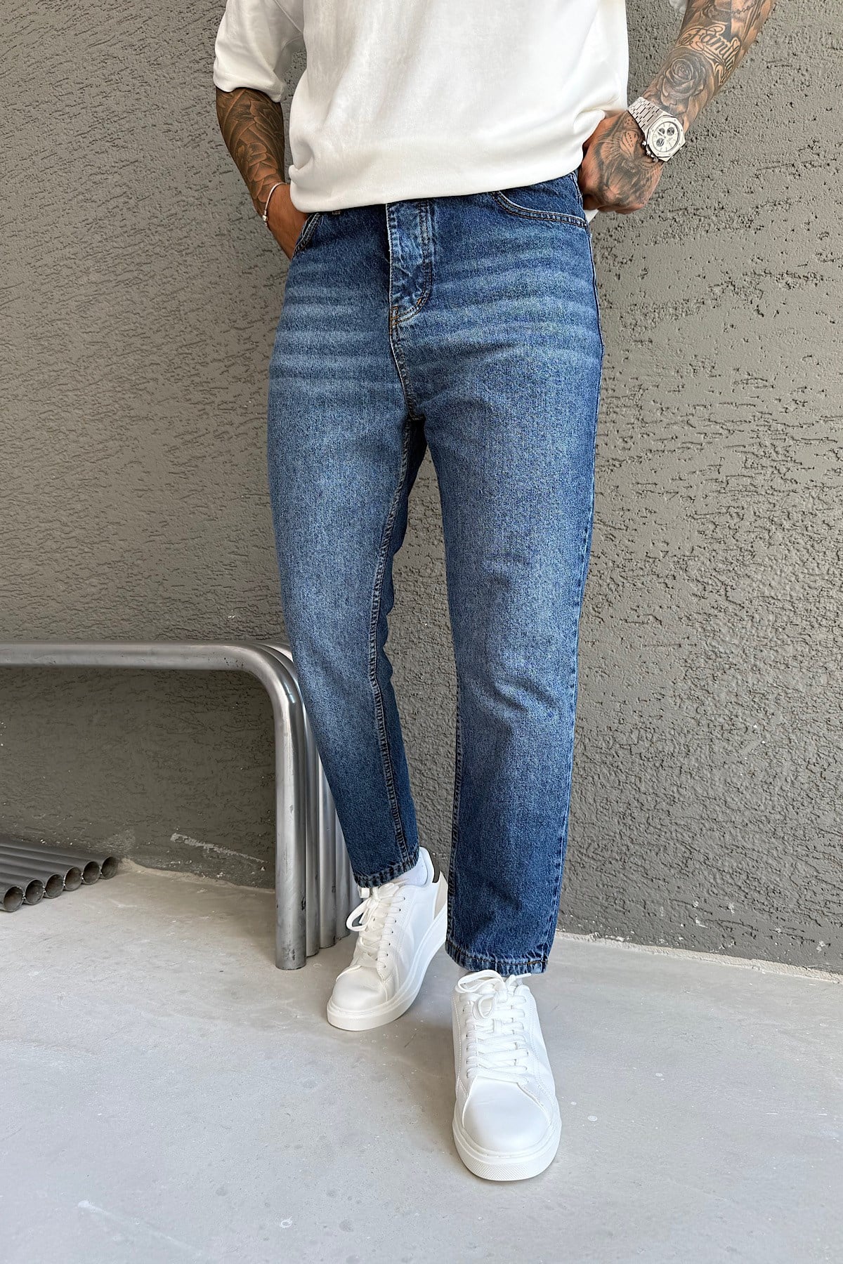 Mavi Eskitme Detaylı Boyfriend Pantolon 