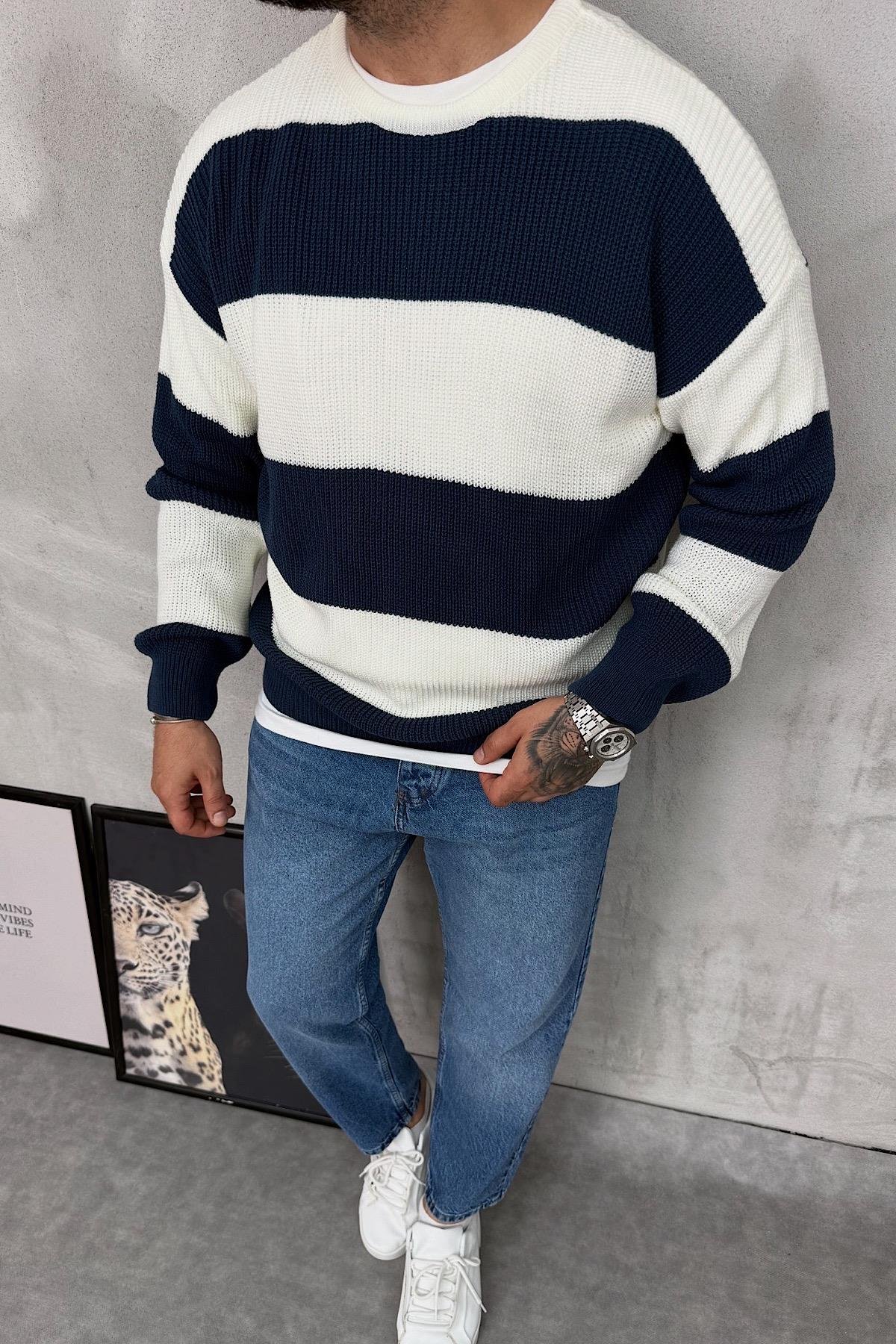 Mavi&Beyaz Parçalı Oversize Triko 