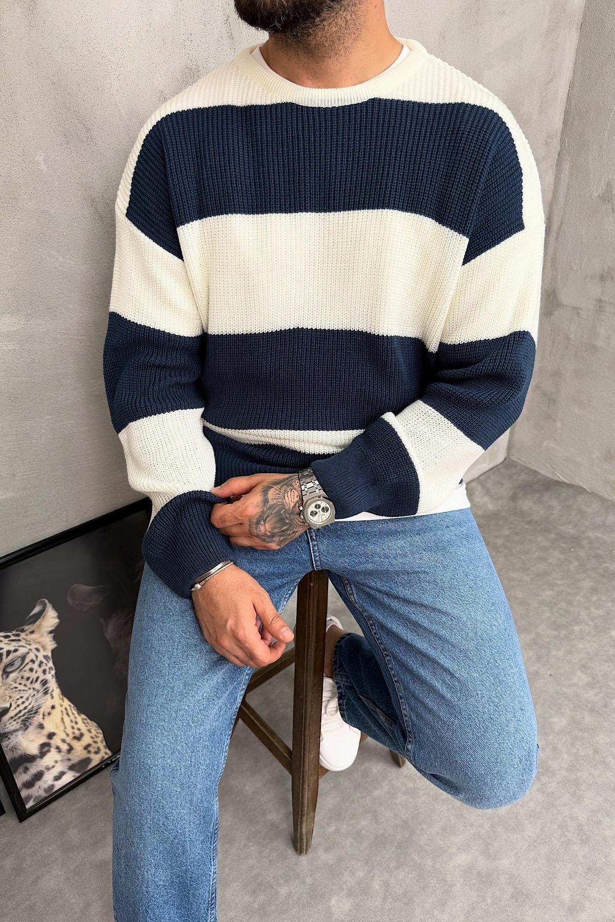 Mavi&Beyaz Parçalı Oversize Triko 