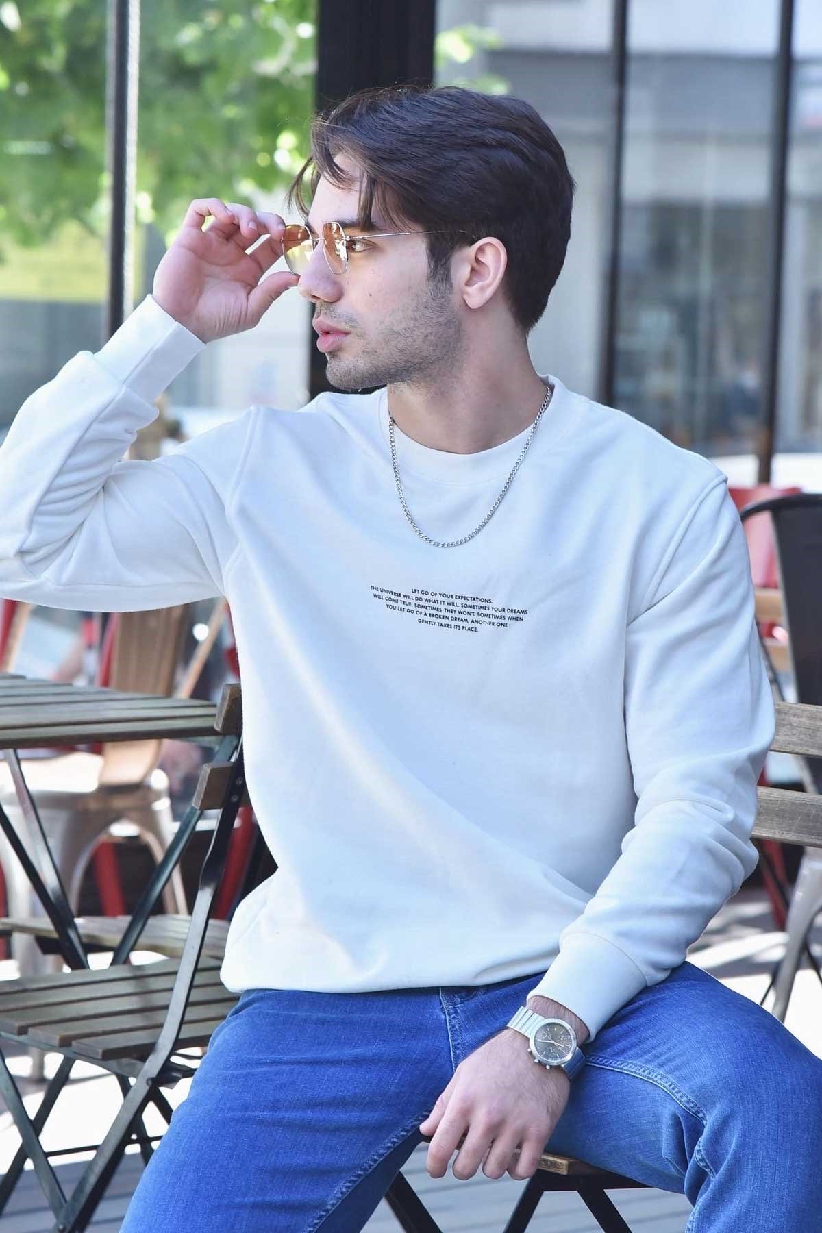 Normal Kalıp Broken Dreams Sweatshirt
