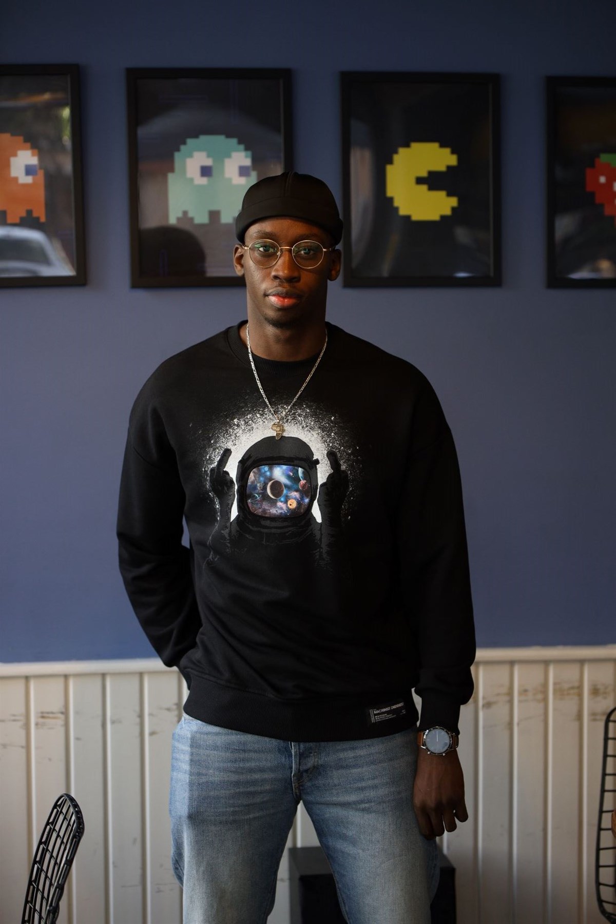 OVERSIZE ASTRONOT SWEATSHIRT SİYAH