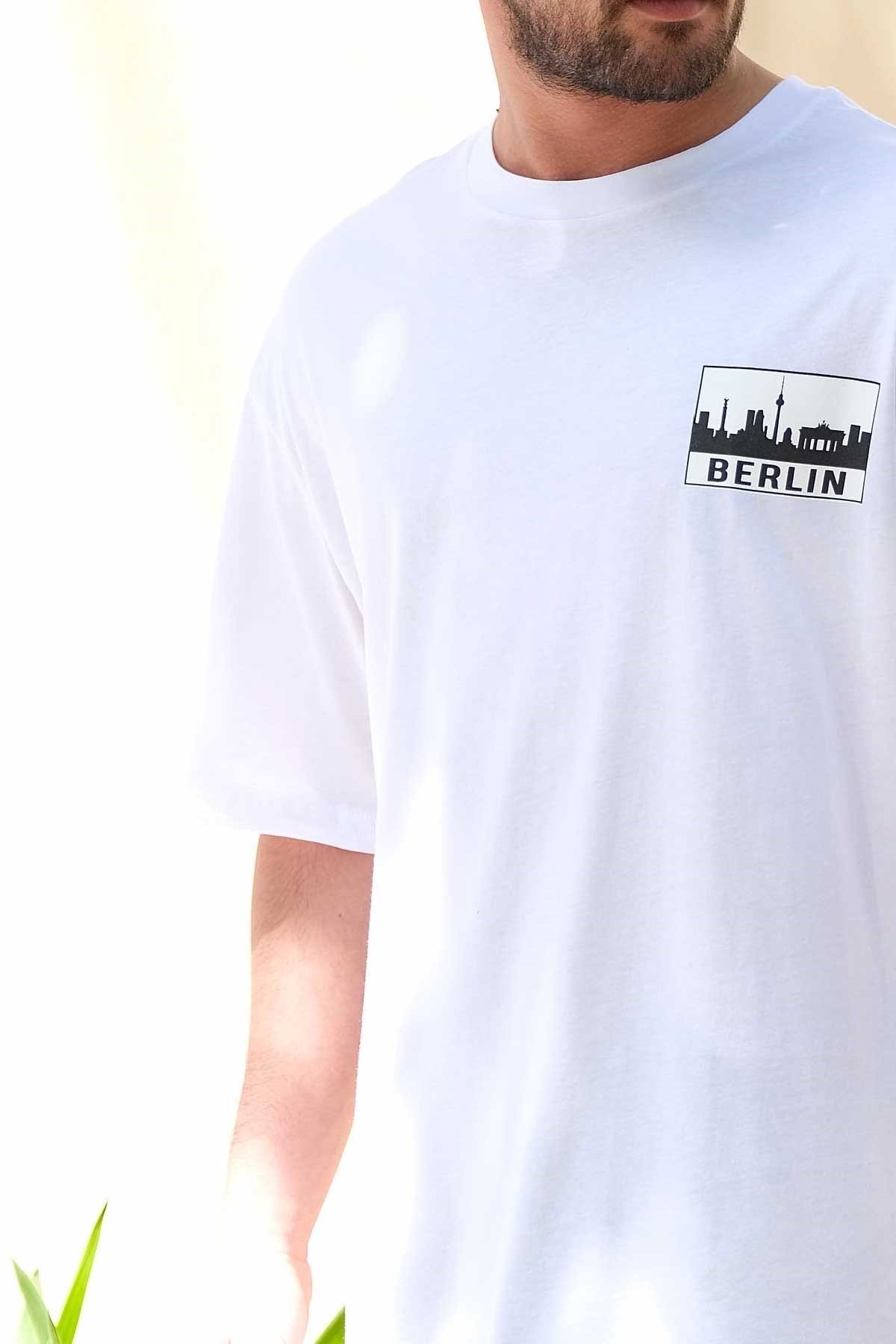Oversize Berlin Beyaz T-Shirt